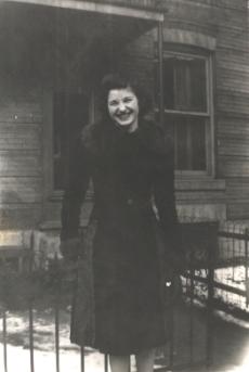 Fanny Esterson Kugelmass (ABT 1940)