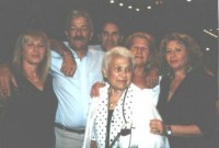 Ilana, Joel, Haim, Toby, Rachelle and Tzippi (1995)