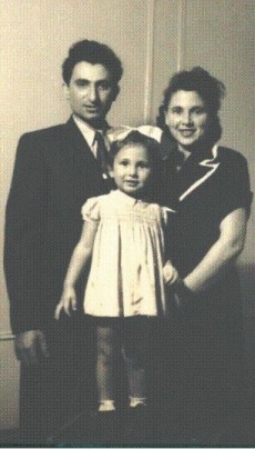 Haim, Toby and Leah Krolik (abt 1950)